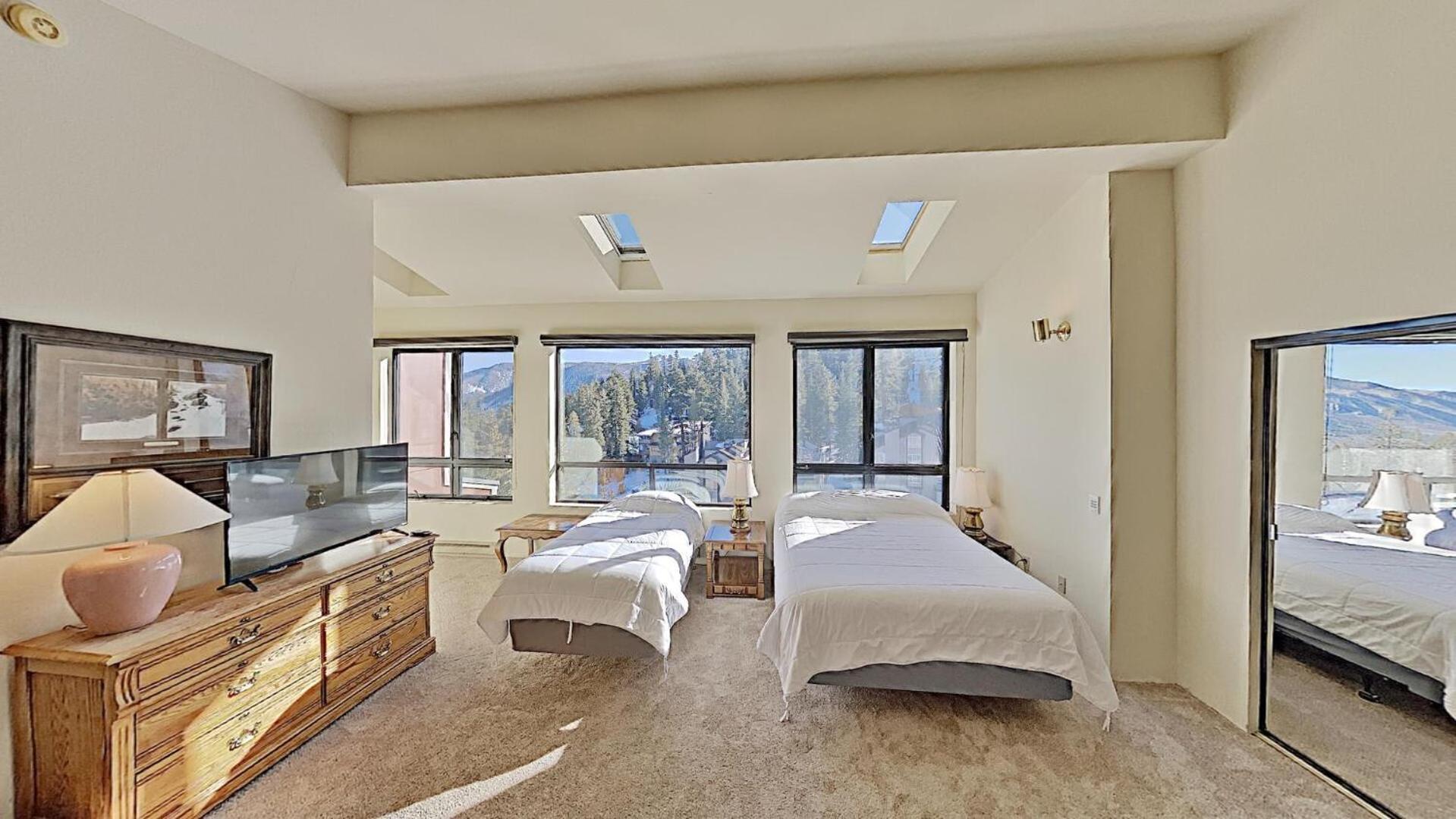 Slopeside 1849 Condos - Comfortable 3 Bedroom Condos With Full Kitchens 맘모스 레이크스 객실 사진
